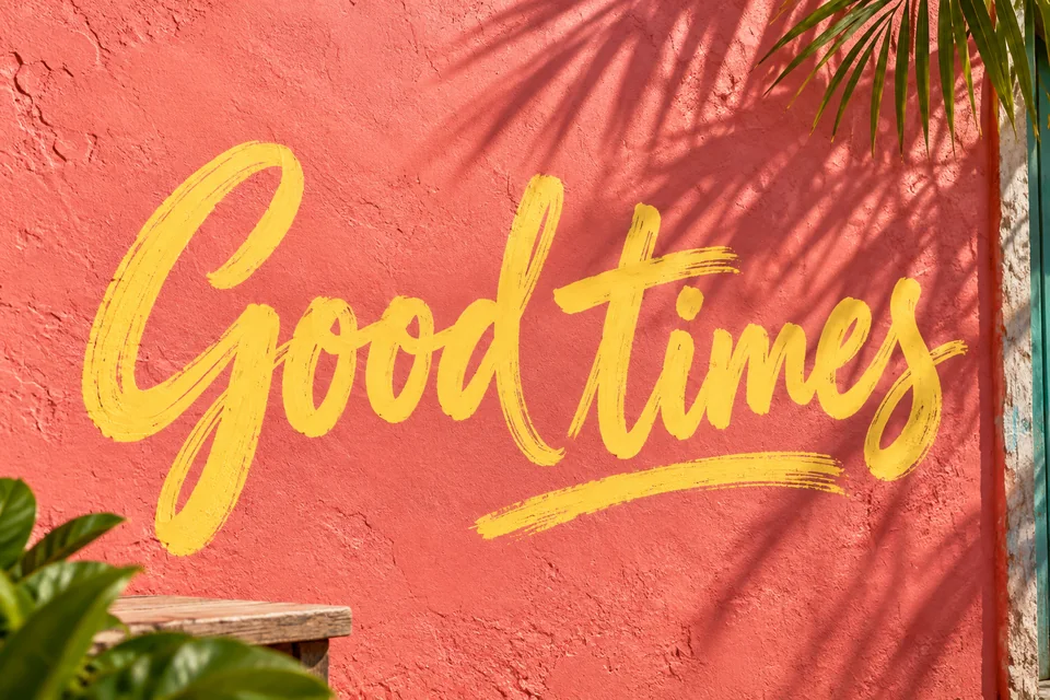 Satisfy lettering example
